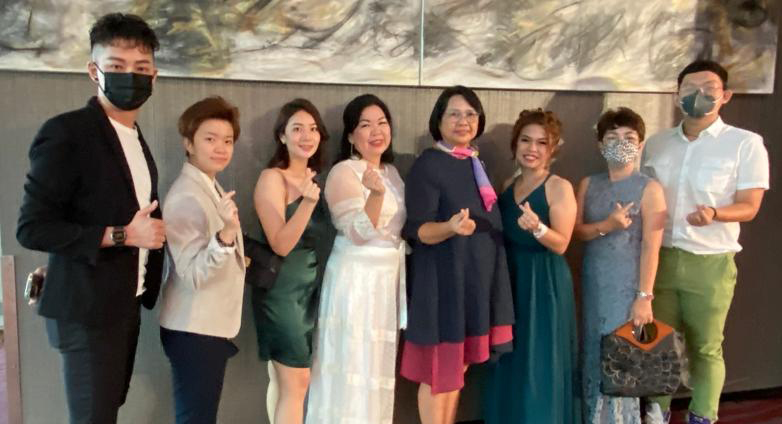 Liew Choi Ling group leadership photo